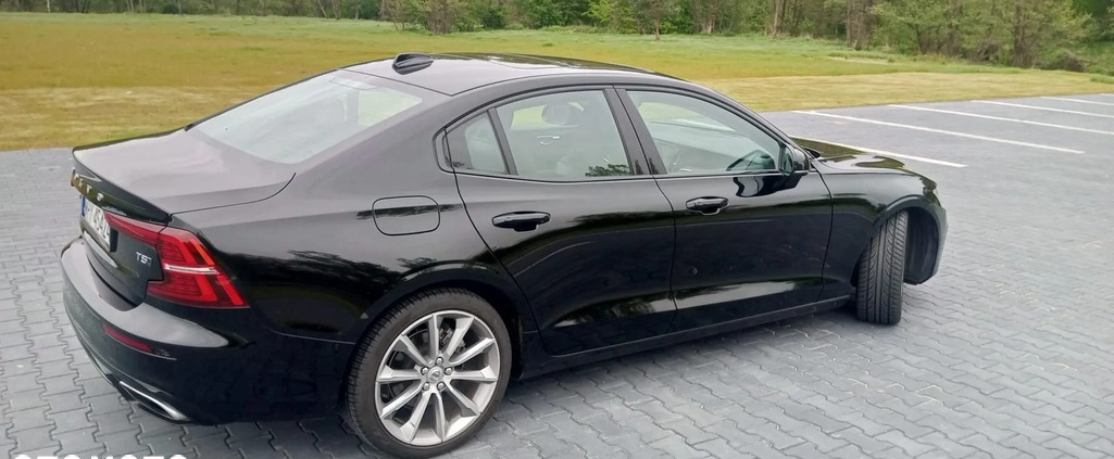 Volvo S60 cena 136000 przebieg: 34000, rok produkcji 2021 z Margonin małe 631